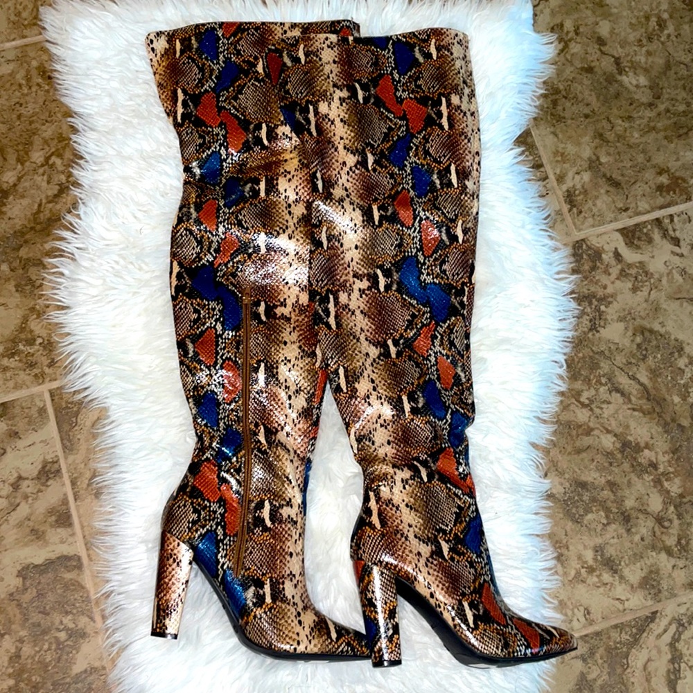 Bamboo Snake Skin Print Over The Knee Boots